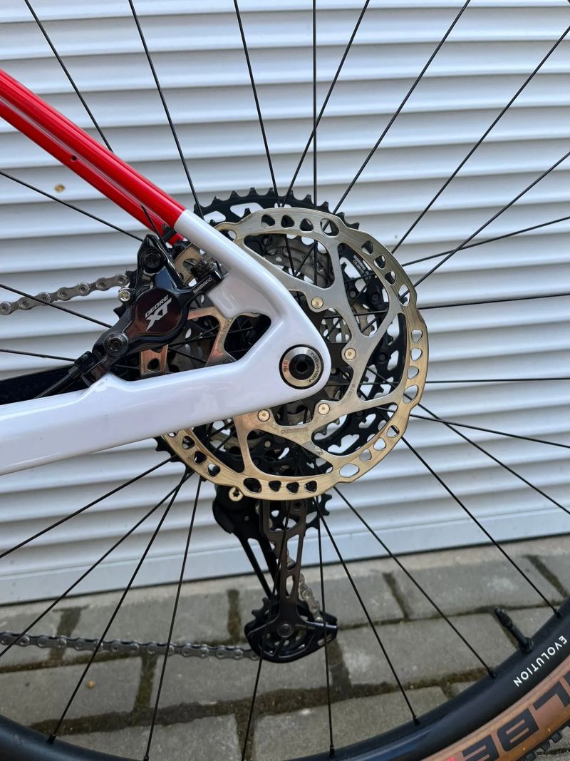 Cube Elite C68X Pro, horské karbonové kolo, velikost L, kola 29