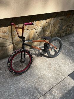 Custom BMX