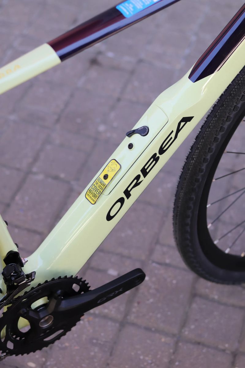 ORBEA Terra M30 Team vel.L Acid Gum/Fantasy Purple Carbon View