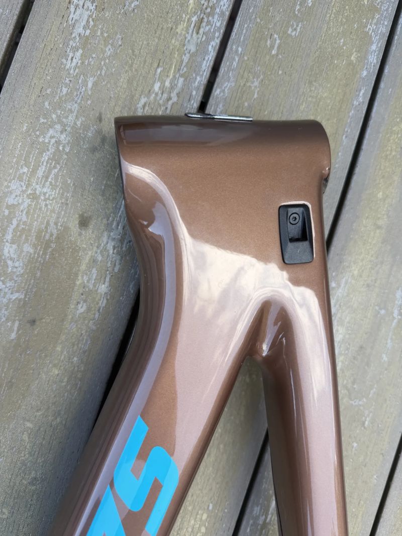 Prodám rám Santa Cruz Chameleon C (karbon), model MK7 2020 velikost L