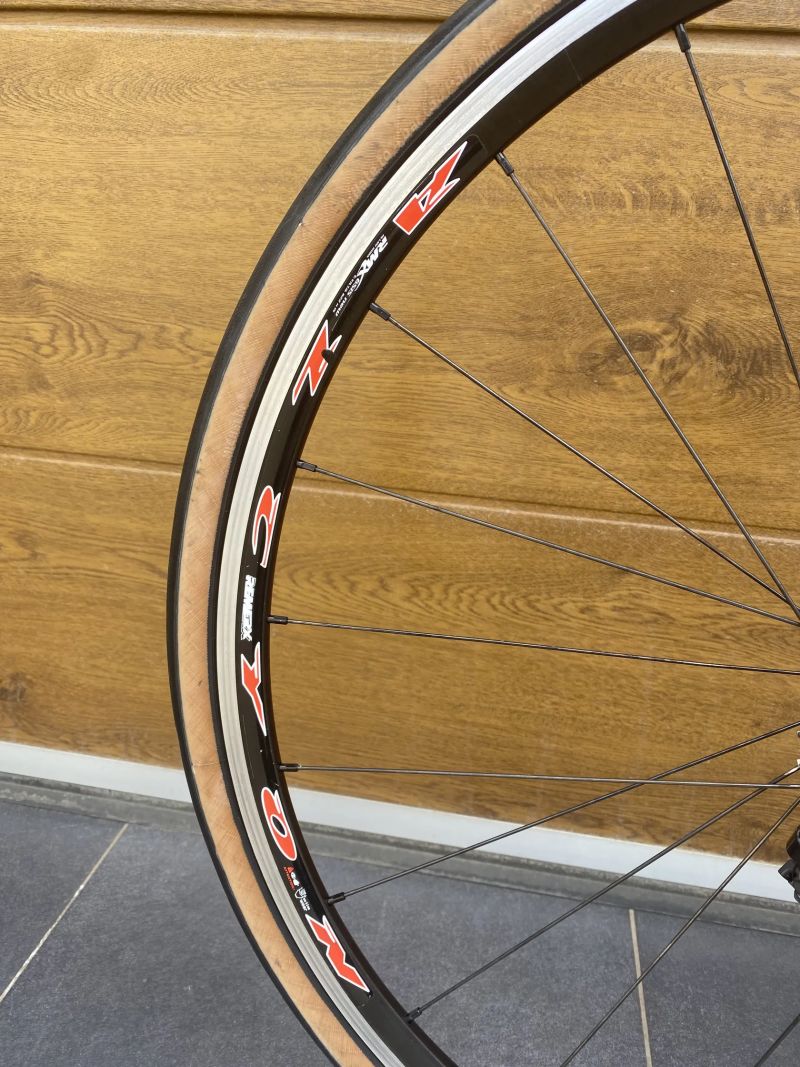 🔥🔥🔥 Specialized Roubaix vel. 58 karbonový rám, Shimano 105 2x11, doprava ZDARMA + roční záruka 