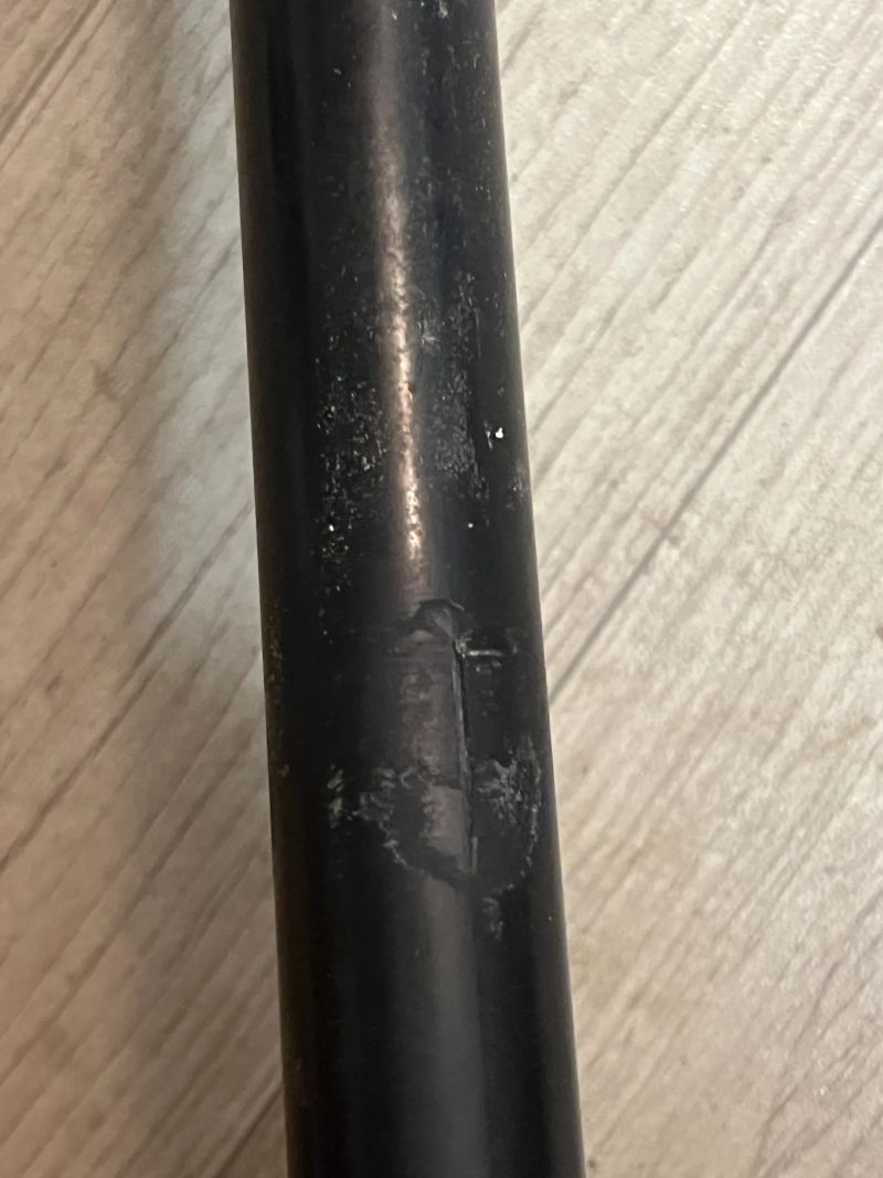 Karbonová sedlovka BMC průměr 27.2mm, délka 350mm