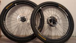 Komplet kola SPANK Oozy Trail 295