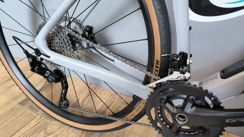 MERIDA MISSION 4000 Silk Grey(Gunmetal Grey) M 2026