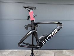 Factor Hanzó set Sram Force 
