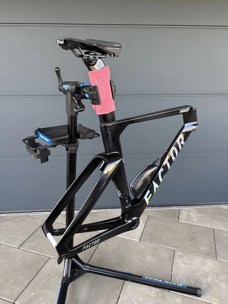Factor Hanzó set Sram Force 