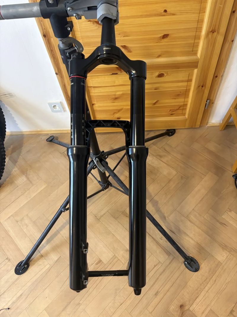 Rock Shox Zeb +mrp noken