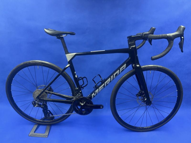 Merida Scultura 6000 Di2 elektrické řaz. 2x12 - kolo číslo 66 vel. M (54cm) pro postavy 175 - 182cm
