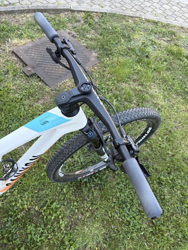 Canyon Lux World Cup CF 7