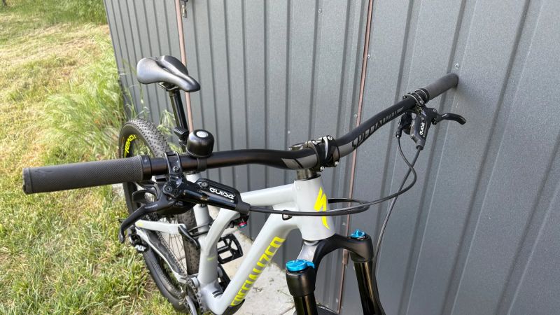 Zánovní kolo Specialized Stumpjumper Comp Alloy