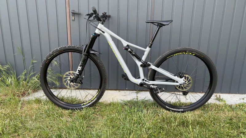 Zánovní kolo Specialized Stumpjumper Comp Alloy