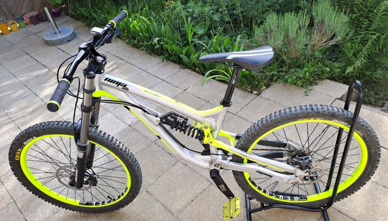 AGang Ninja DH Model 2014