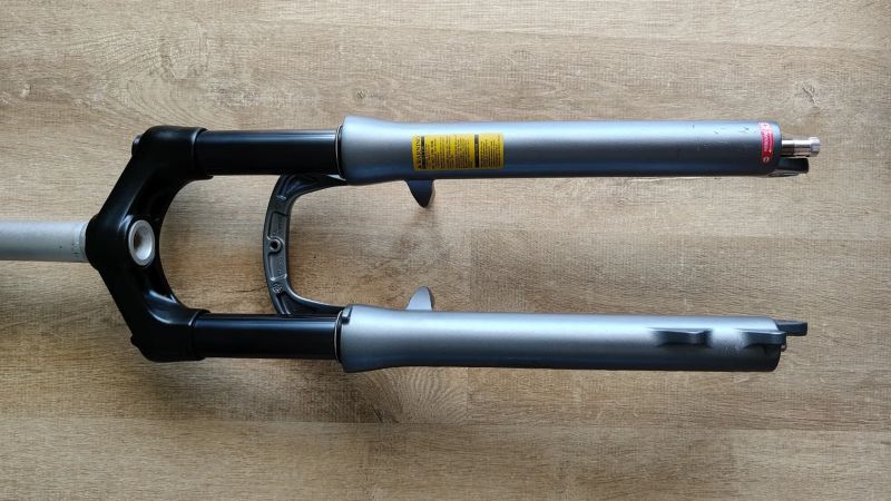 SR Suntour EPICON/ 26" / 120mm zdvih 