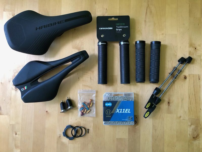 MTB komponenty MIX 