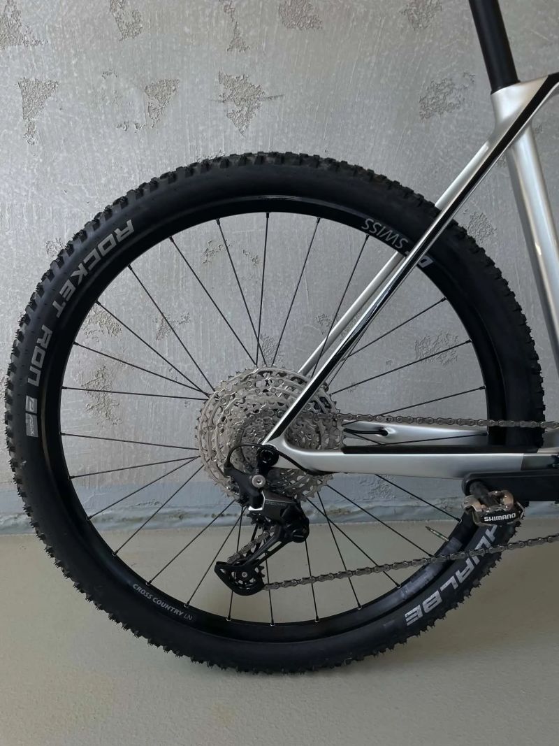 Canyon Exceed CF 5