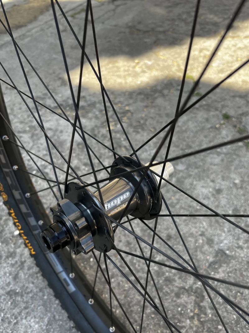 Zadní výplet Hope Fortus 30 Pro 5 Disc 6-Bolt 27.5" XD