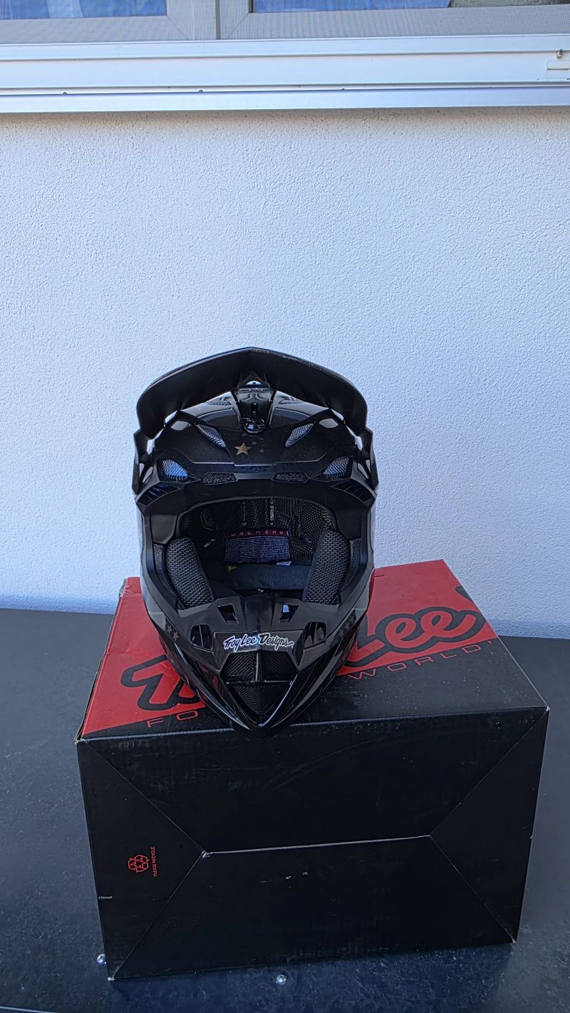 Troy Lee Designs se5