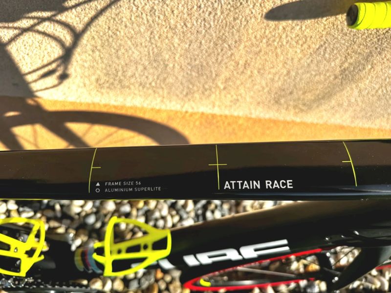 Cube ATTAIN RACE