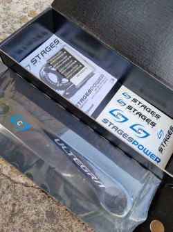 Wattmetr Stages, levá klika Shimano Ultegra, 175 mm, nová