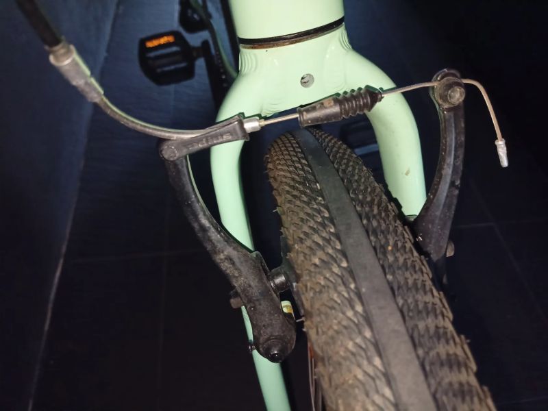 Specialized JETT 20