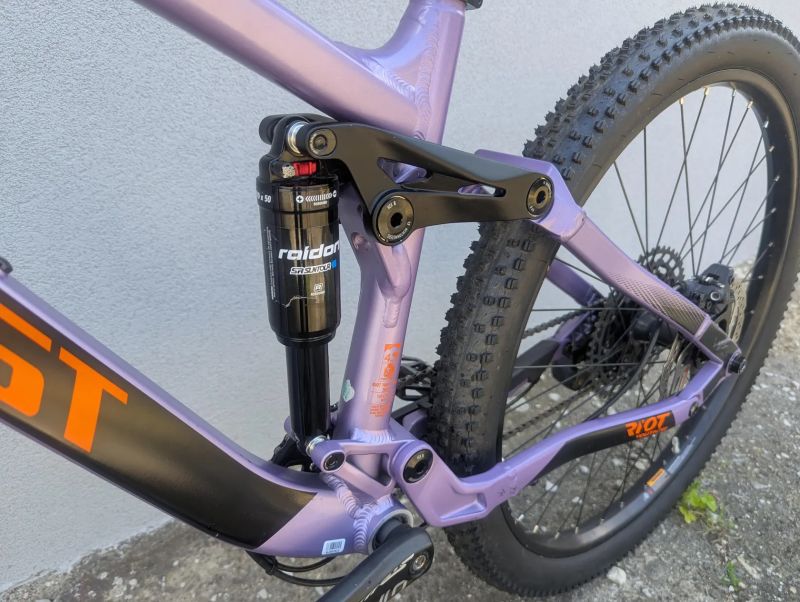 Ghost Riot Youth Pro 27.5" Junior