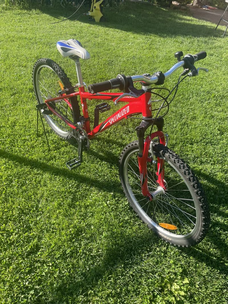 Specialized Hotrock 24