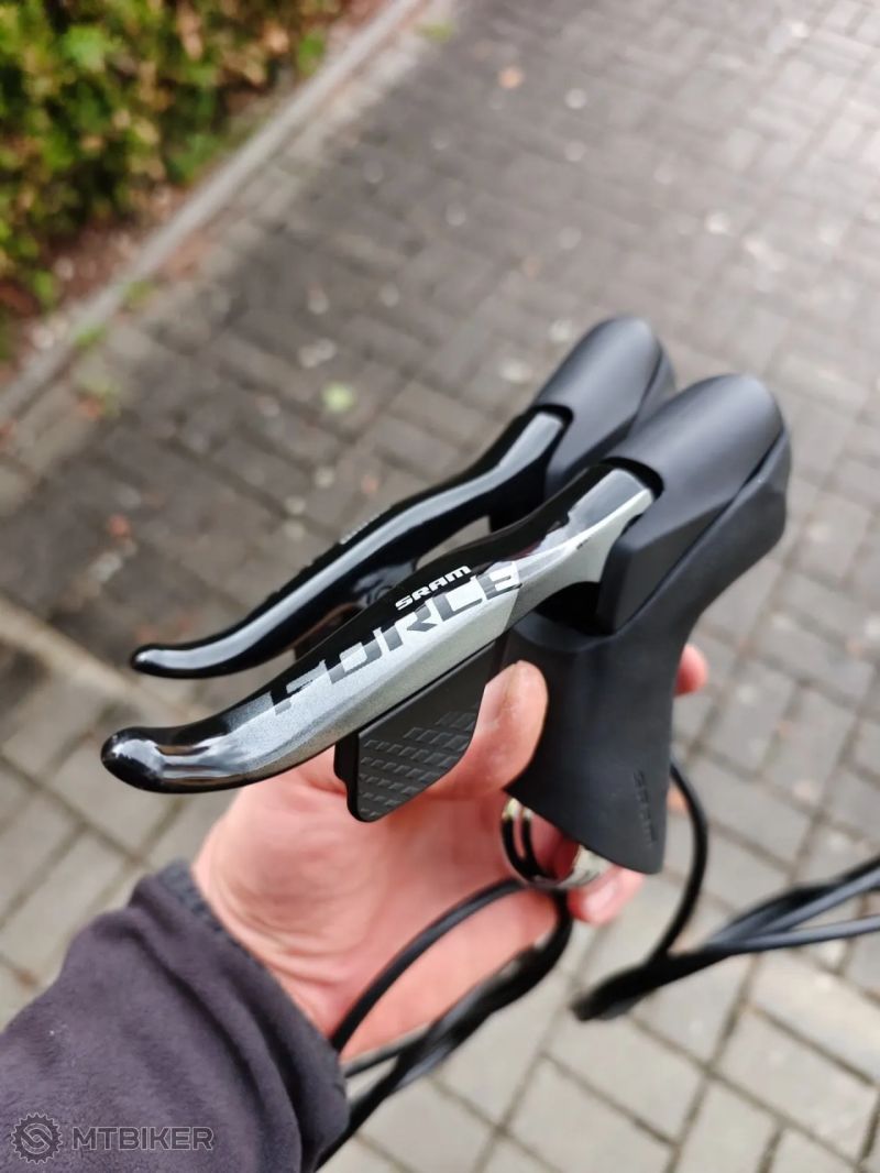 Brzdové páky Sram Force eTap AXS