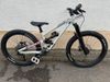 Scott Roxter a Contessa 24, Specialized Riprock, Commencal Meta 24, Cube Acid 24, 