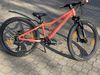 Scott Roxter a Contessa 24, Specialized Riprock, Commencal Meta 24, Cube Acid 24, 