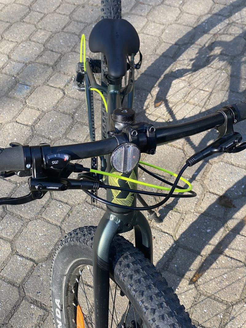 Scott Roxter a Contessa 24, Specialized Riprock, Commencal Meta 24, Cube Acid 24, 