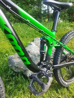 Kona Stinky 24'