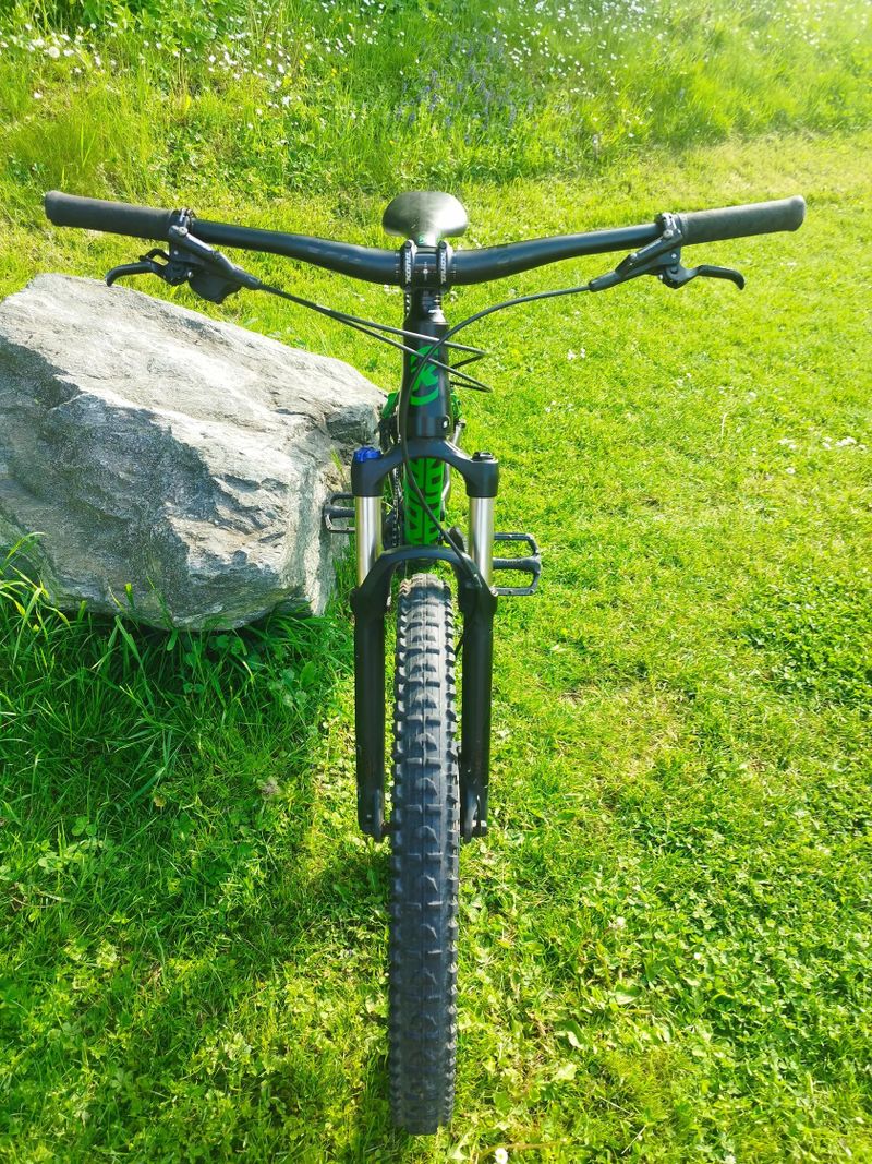 Kona Stinky 24'