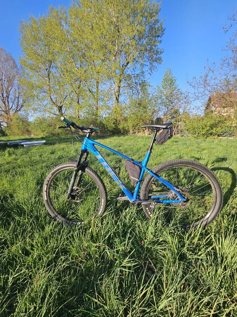 Trek X-Caliber 9