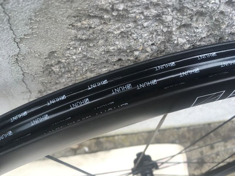 HUNT 32 Aerodynamicist UD Carbon Spoke Disc Wheelset / XDR