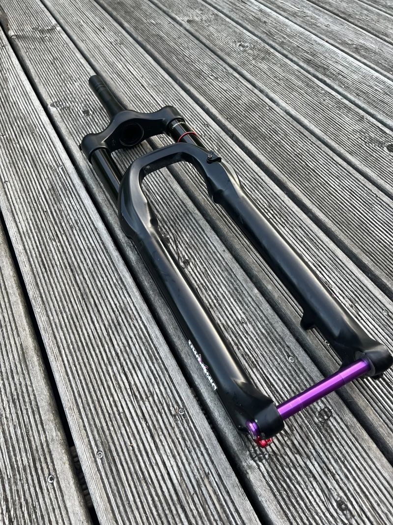 Nukeproof scout