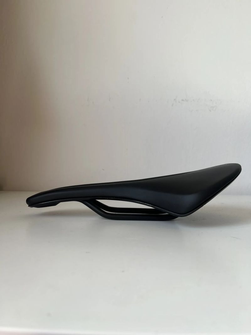 Fizik Antares Vento R5 140mm