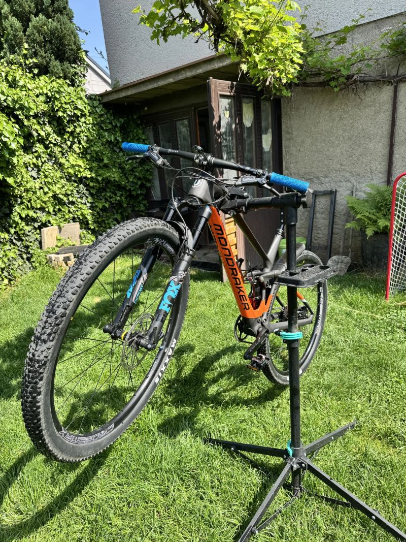 Mondraker F-Podium Carbon