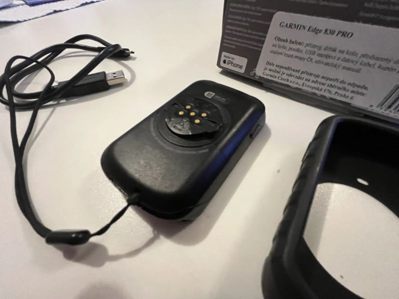 Garmin edge 830