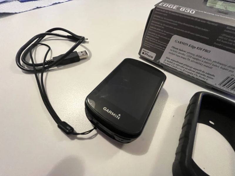 Garmin edge 830
