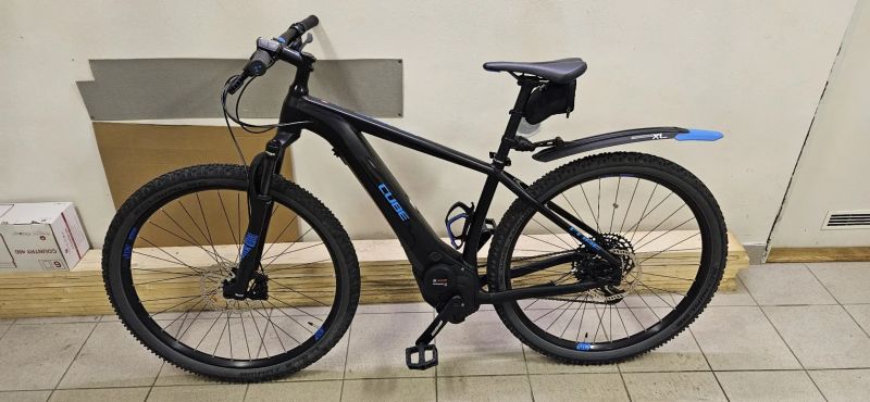 Cube CUBE REACTION HYBRID EAGLE 500 29" Black'n'blue