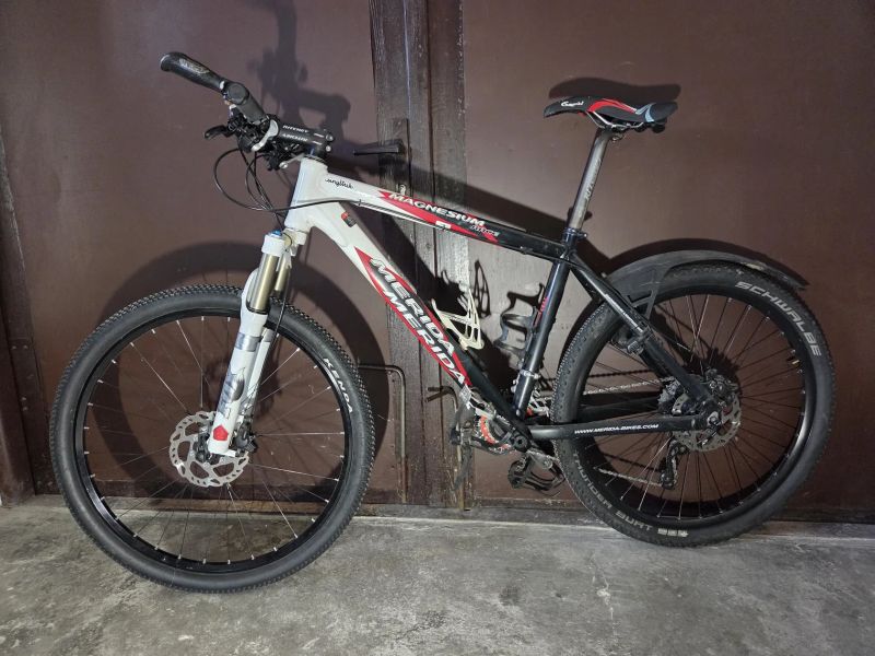 Merida Magnesium Shimano Deore