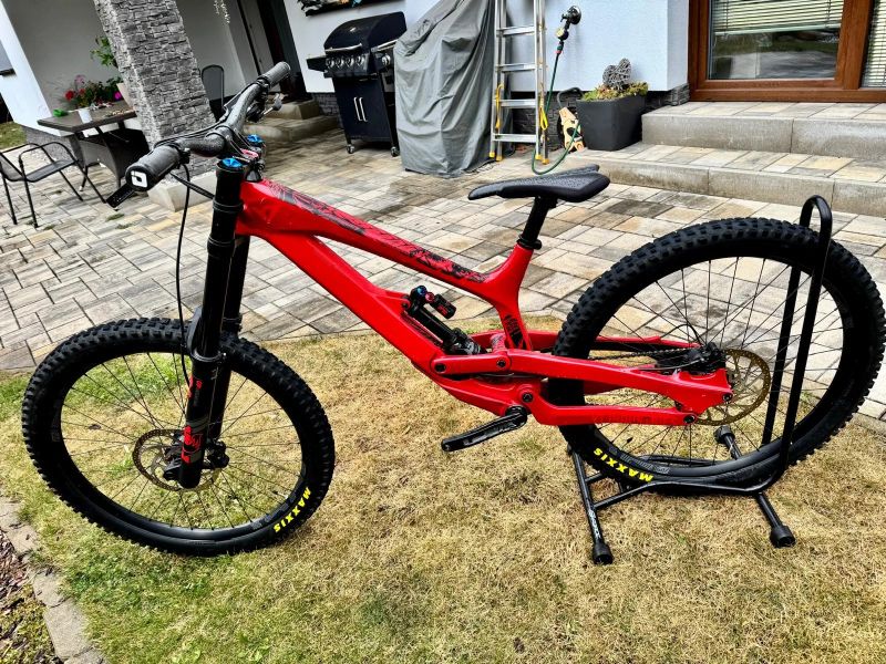 YT Industries Tues CF PRO