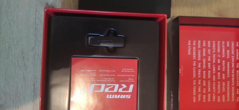 Bezdrátová sada SRAM RED eTap 2x11 + brzdy Dura-Ace
