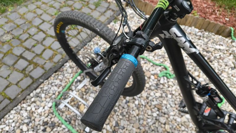 Celoodpružený Focus Sam II 160
