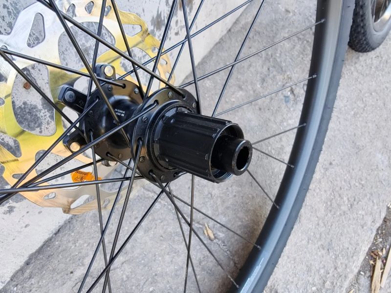 WTB ST i25 TCS s plášti WTB Resolute TCS Light - 700x42c a kotouči Shimano 160mm RT70