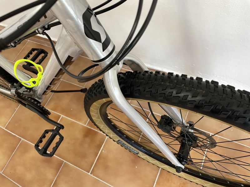 26" juniorské horské kolo Scott Scale 26 Rigid rám XS 13"