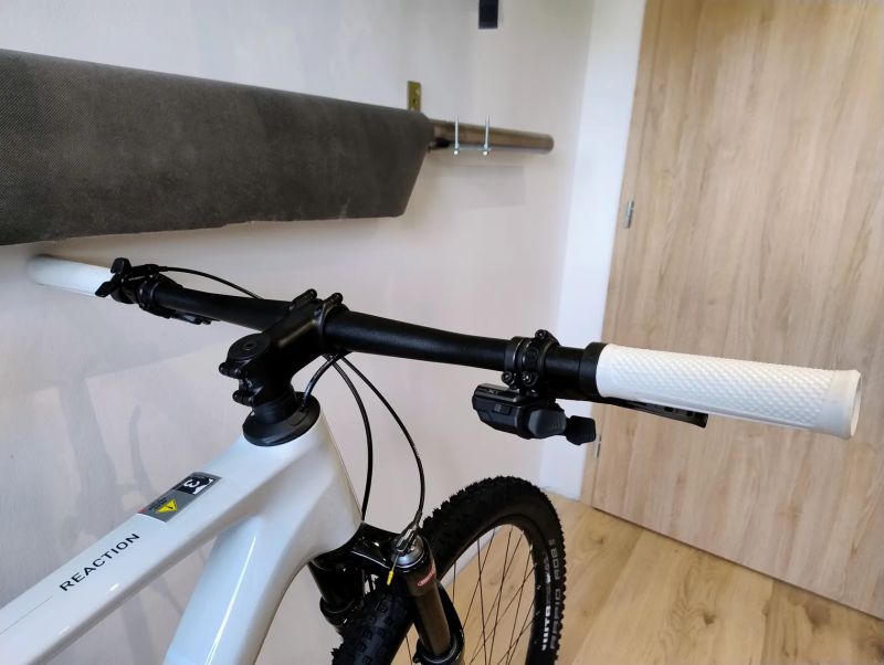 Cube Reaction C:62 ONE (karbon) XT Di2 - vel. 20"