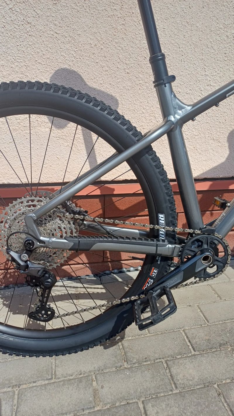 Zánovní trailové kolo MERIDA Big. Trail 600 / XT / PIKE / najeto do 150 km
