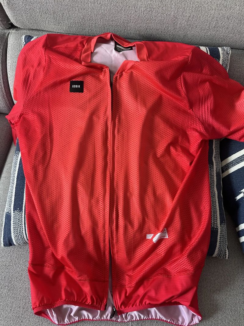 Mírně použitý dres GOBIK Carreras vel.L