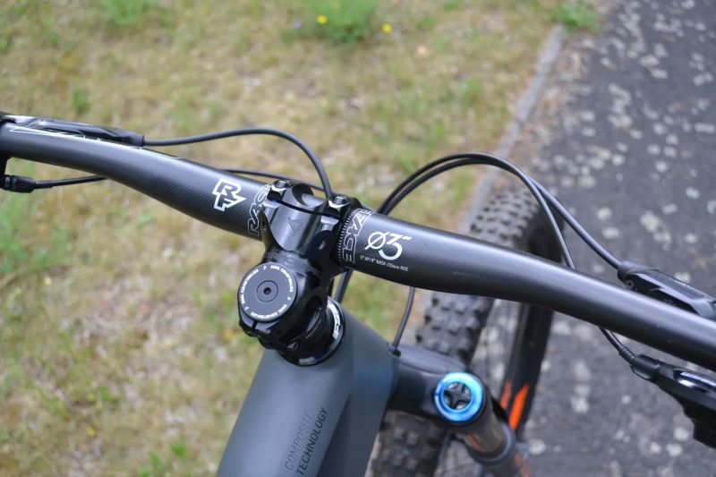 Cube Stereo 140 HPC TM 27.5 (L) Carbon Kashima